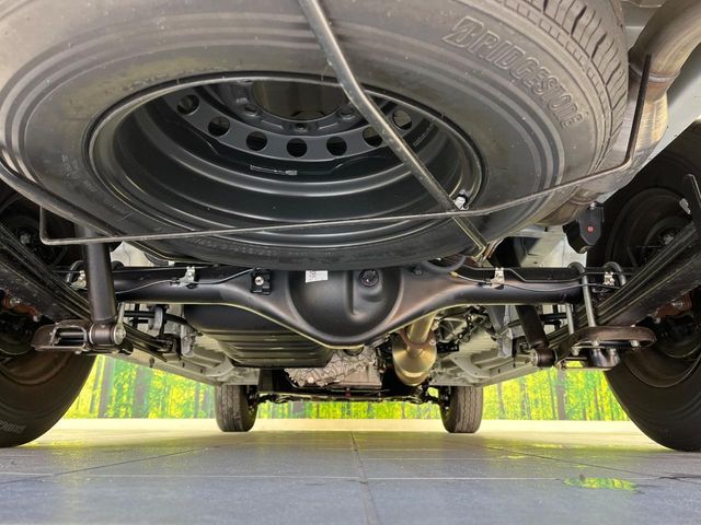 TOYOTA HIACE VAN 4WD 2025 Image 31