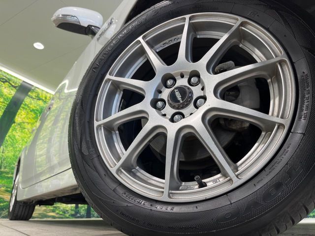 TOYOTA PRIUS 2015 Image 31