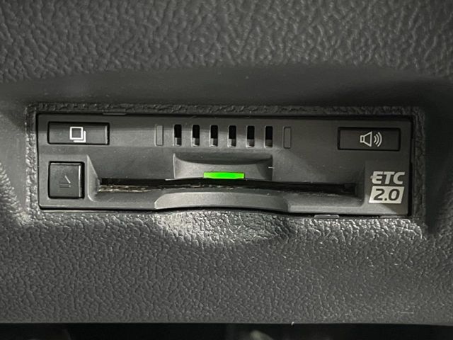 TOYOTA PRIUS 2017 Image 31