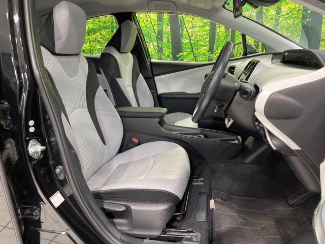 TOYOTA PRIUS 2017 Image 31