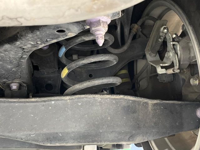 TOYOTA PRIUS 2017 Image 31