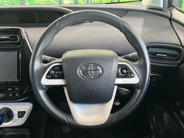 TOYOTA PRIUS 2016 Image 31