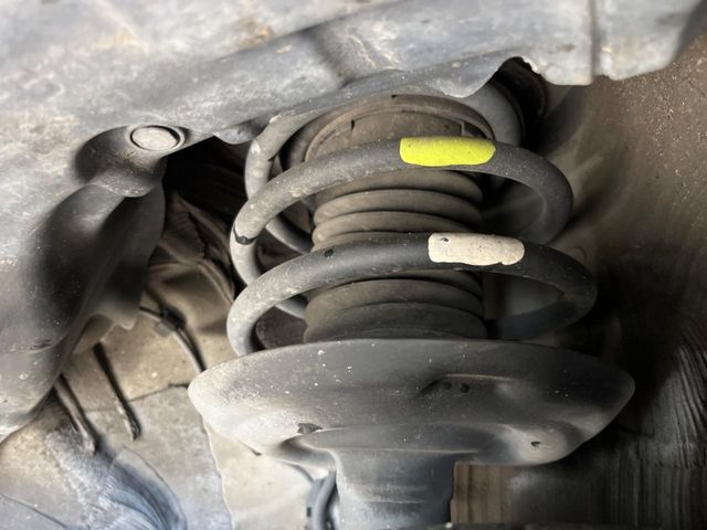 TOYOTA PRIUS 2016 Image 31