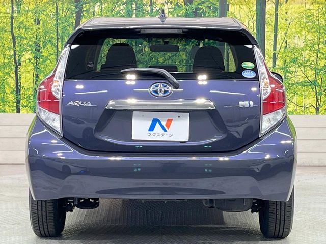 TOYOTA AQUA 2014 Image 31