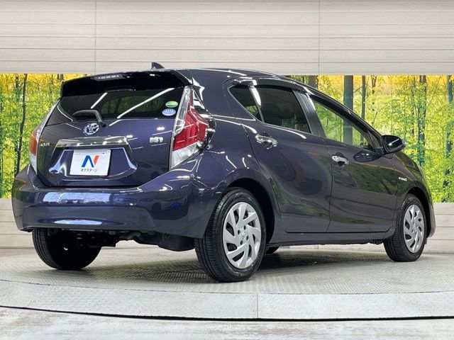 TOYOTA AQUA 2014 Image 31