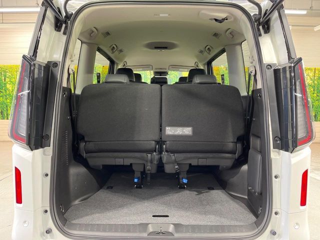 NISSAN SERENA  WG 2023 Image 31