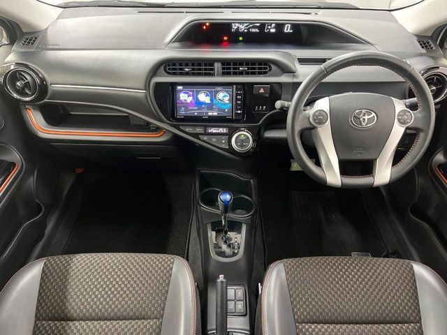 TOYOTA AQUA 2015 Image 31