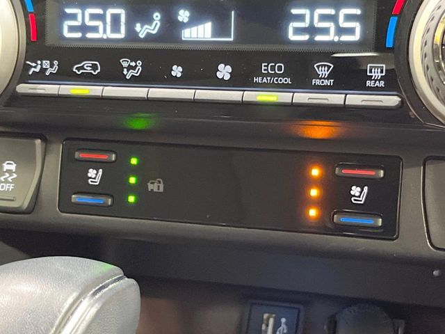 TOYOTA RAV4 4WD 2022 Image 31