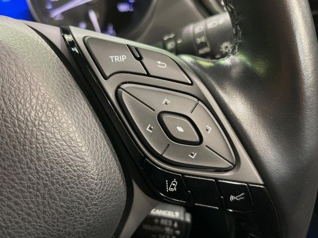 TOYOTA C-HR 2019 Image 31