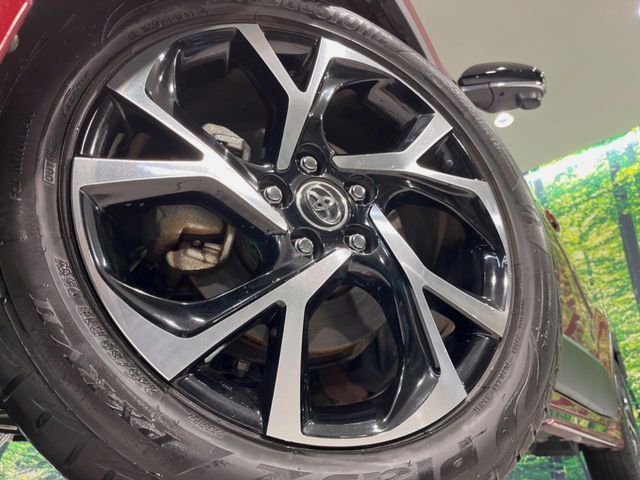 TOYOTA C-HR 2019 Image 31