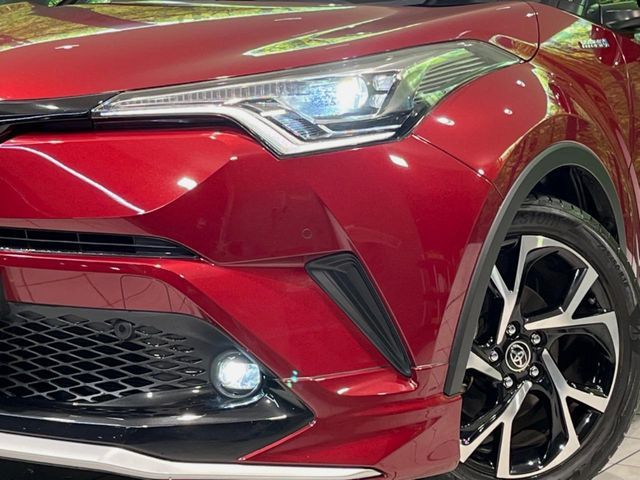 TOYOTA C-HR 2019 Image 31