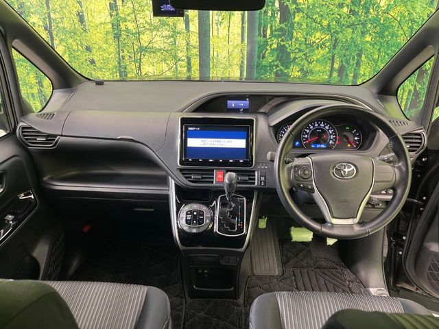 TOYOTA VOXY 2019 Image 31