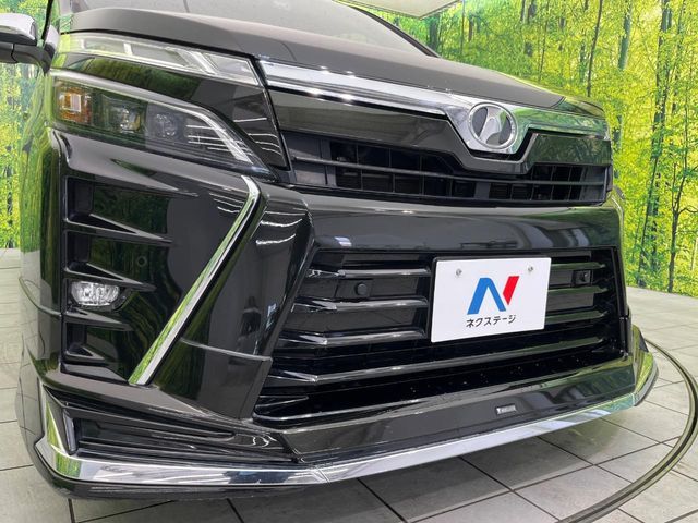 TOYOTA VOXY 2019 Image 31
