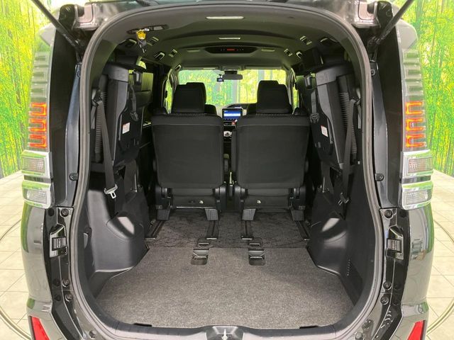 TOYOTA VOXY 2019 Image 31