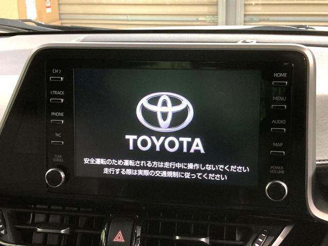TOYOTA C-HR 2019 Image 31