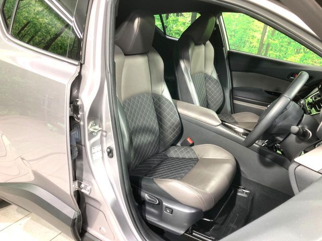 TOYOTA C-HR 2019 Image 31