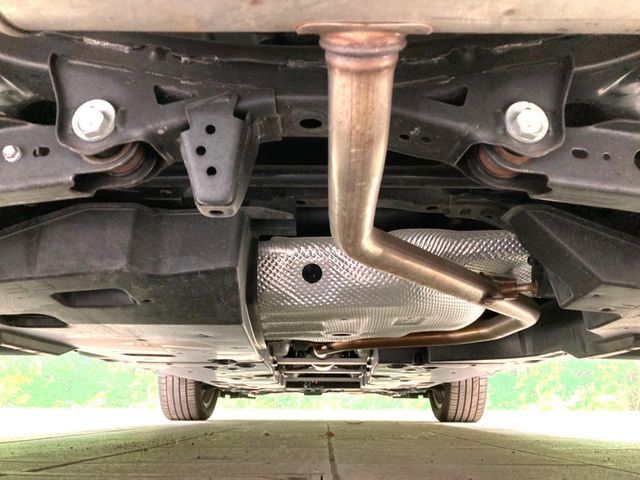 TOYOTA C-HR 2019 Image 31