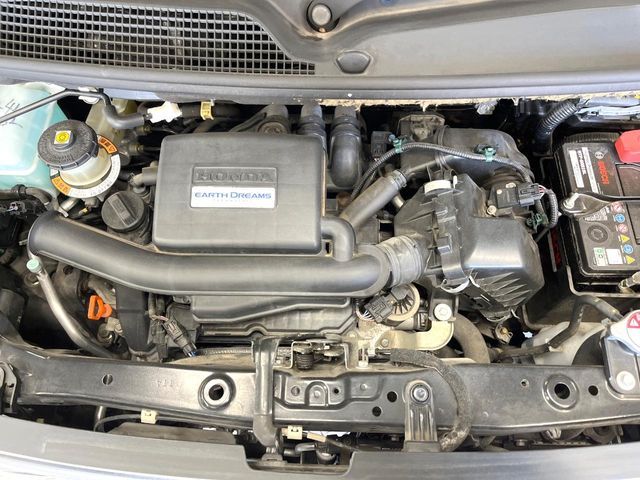 HONDA N BOX 2018 Image 31