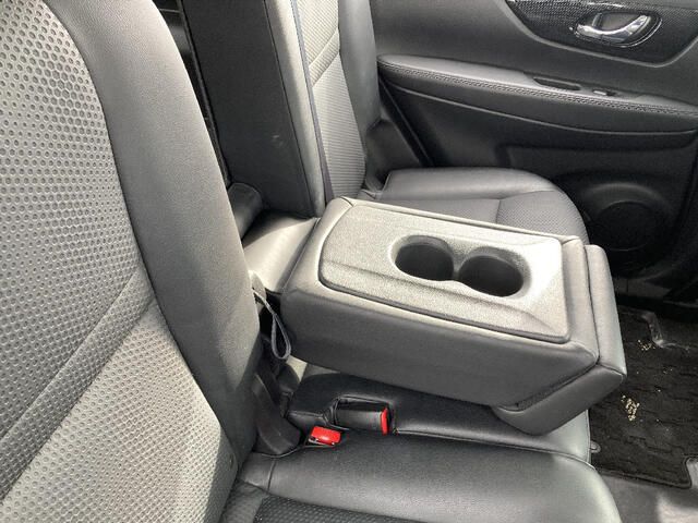 NISSAN X-TRAIL 4WD 2018 Image 31