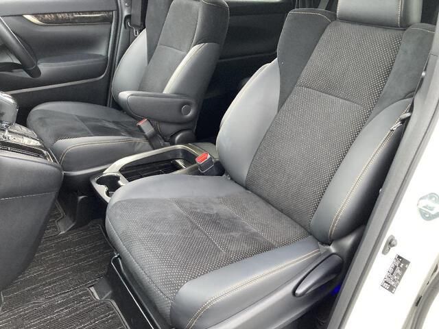 TOYOTA ALPHARD 4WD 2021 Image 31