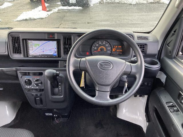 DAIHATSU HIJET CARGO 4WD 2020 Image 31