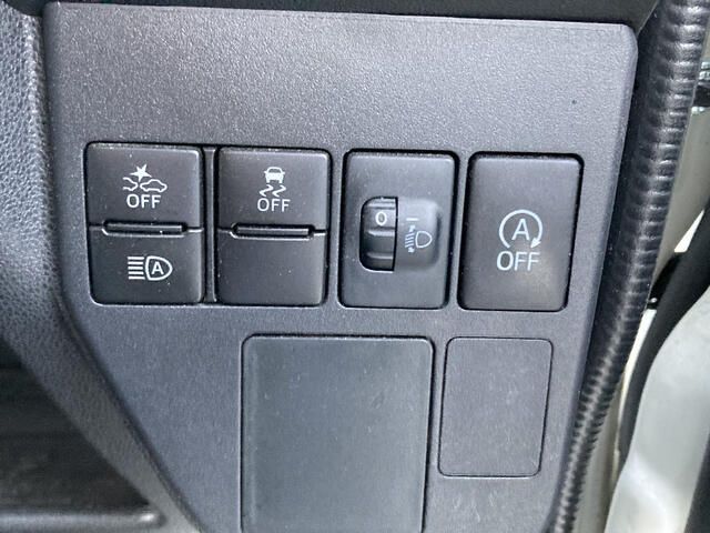 DAIHATSU HIJET CARGO 4WD 2020 Image 31