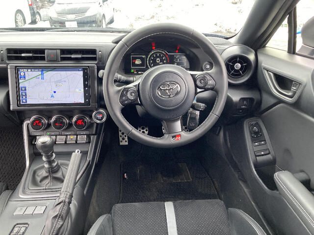 TOYOTA GR86 2024 Image 31