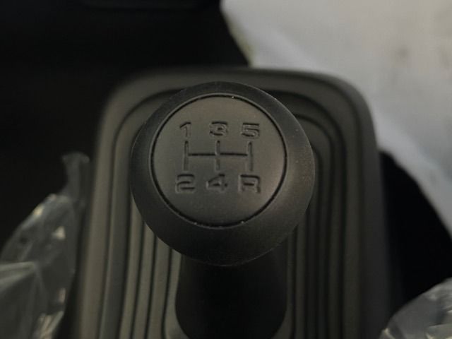 HONDA ACTY TRUCK 4WD 2025 Image 31