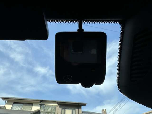 MERCEDES BENZ E CLAS 2025 Image 31