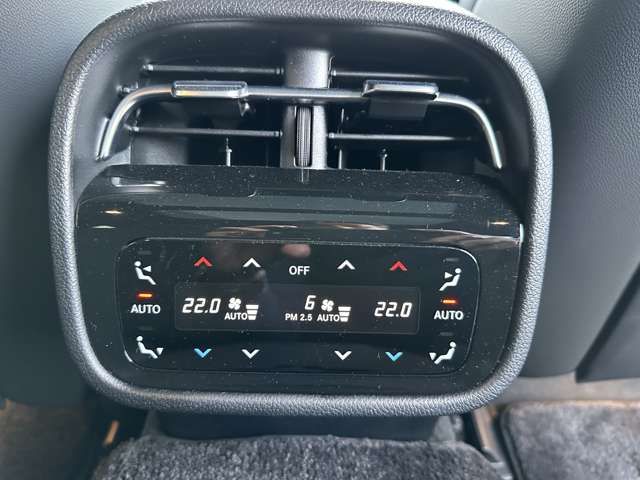 MERCEDES BENZ E CLAS 2025 Image 31