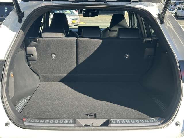 TOYOTA HARRIER HYBRID 2023 Image 31