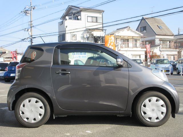 TOYOTA IQ 2009 Image 31