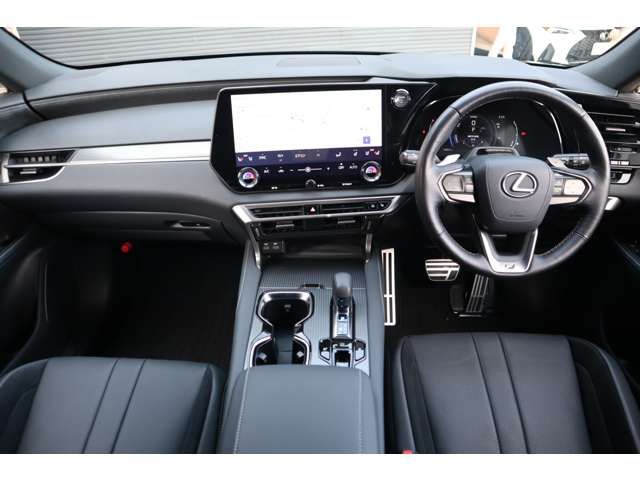 TOYOTA LEXUS RX500H 2023 Image 31