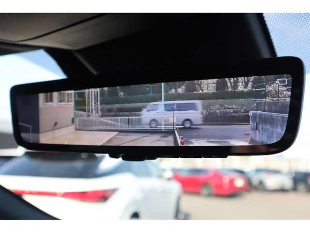 TOYOTA LEXUS RX500H 2023 Image 31