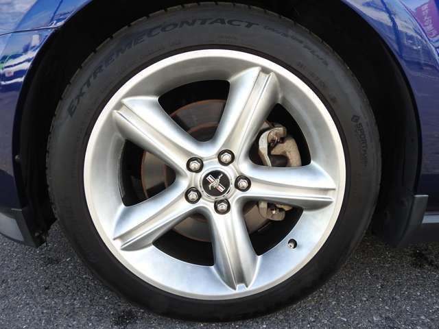 FORD MUSTANG 2012 Image 31