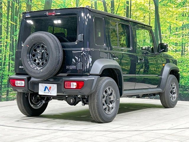 SUZUKI JIMNY NOMADE 2025 Image 31