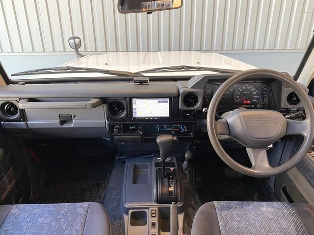 TOYOTA LANDCRUISER VAN 2001 Image 31