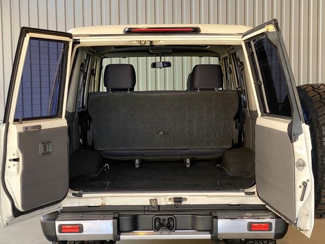 TOYOTA LANDCRUISER VAN 2001 Image 31