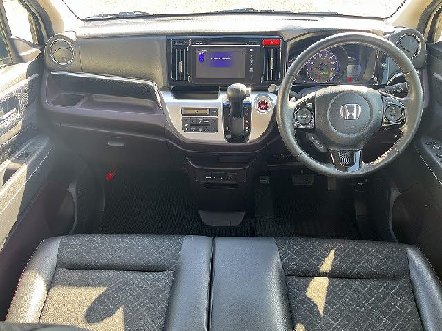 HONDA N-WGN CUSTOM 2015 Image 31