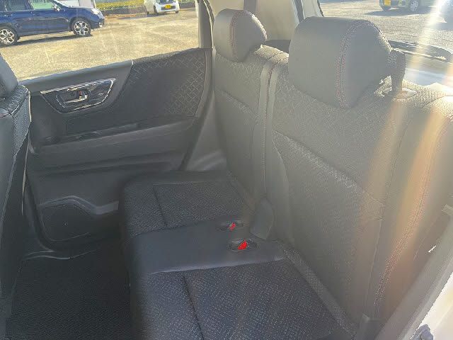 HONDA N-WGN CUSTOM 2015 Image 31