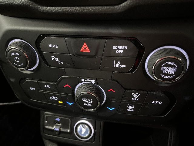 JEEP RENEGADE 2022 Image 31