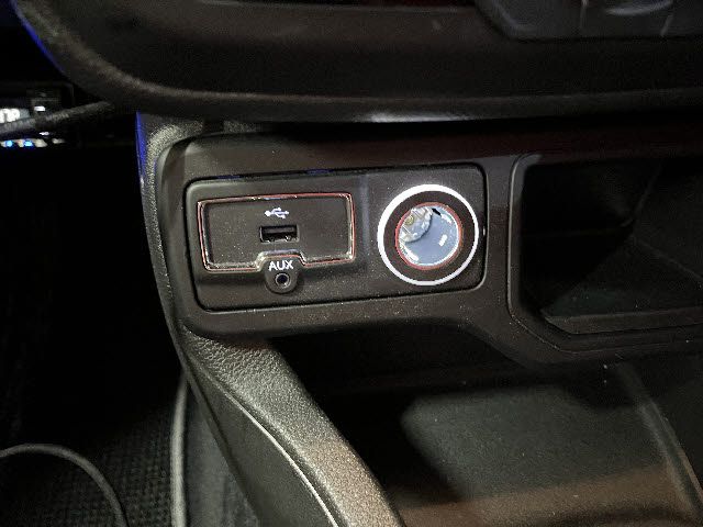 JEEP RENEGADE 2022 Image 31