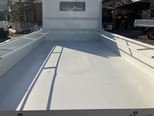 ISUZU ELF 2016 Image 31