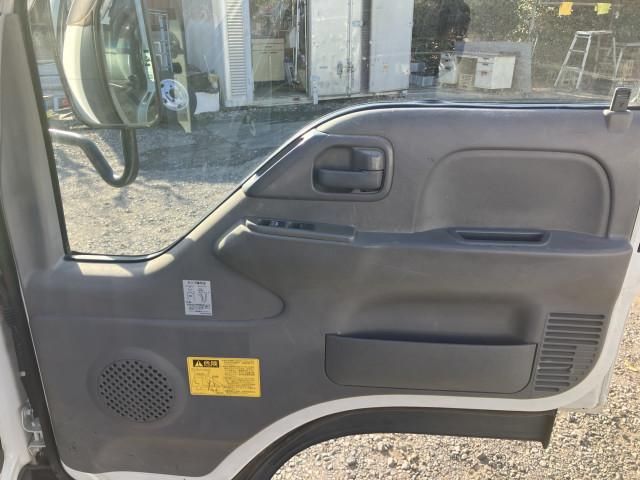 ISUZU ELF 2016 Image 31