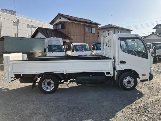 TOYOTA DYNA 2017 Image 31