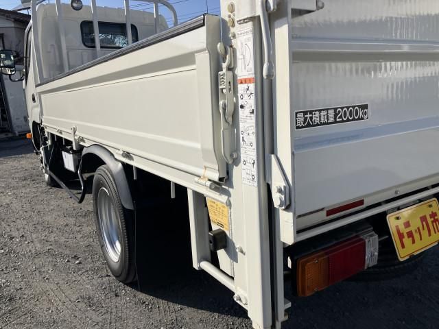TOYOTA DYNA 2017 Image 31