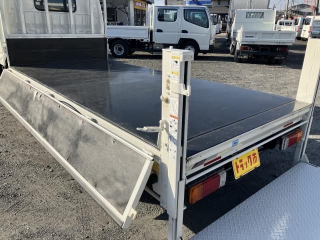 TOYOTA DYNA 2017 Image 31