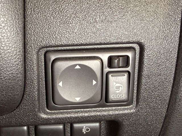 NISSAN MARCH 2013 Image 31