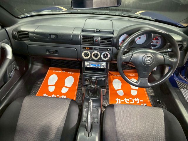 TOYOTA MR-S 2000 Image 31