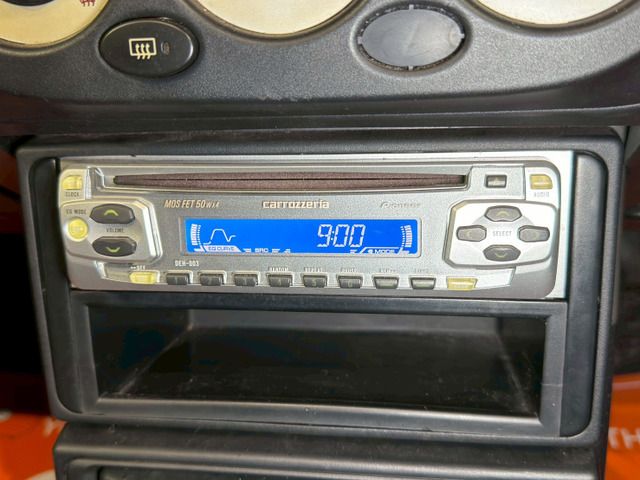 TOYOTA MR-S 2000 Image 31